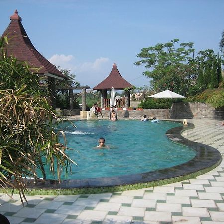 Green Wattana Hotel Sentul Bogor Exterior foto