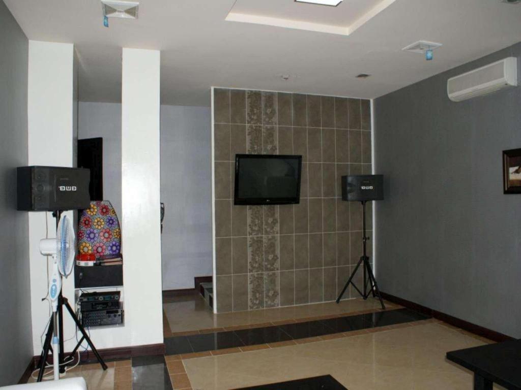 Green Wattana Hotel Sentul Bogor Exterior foto