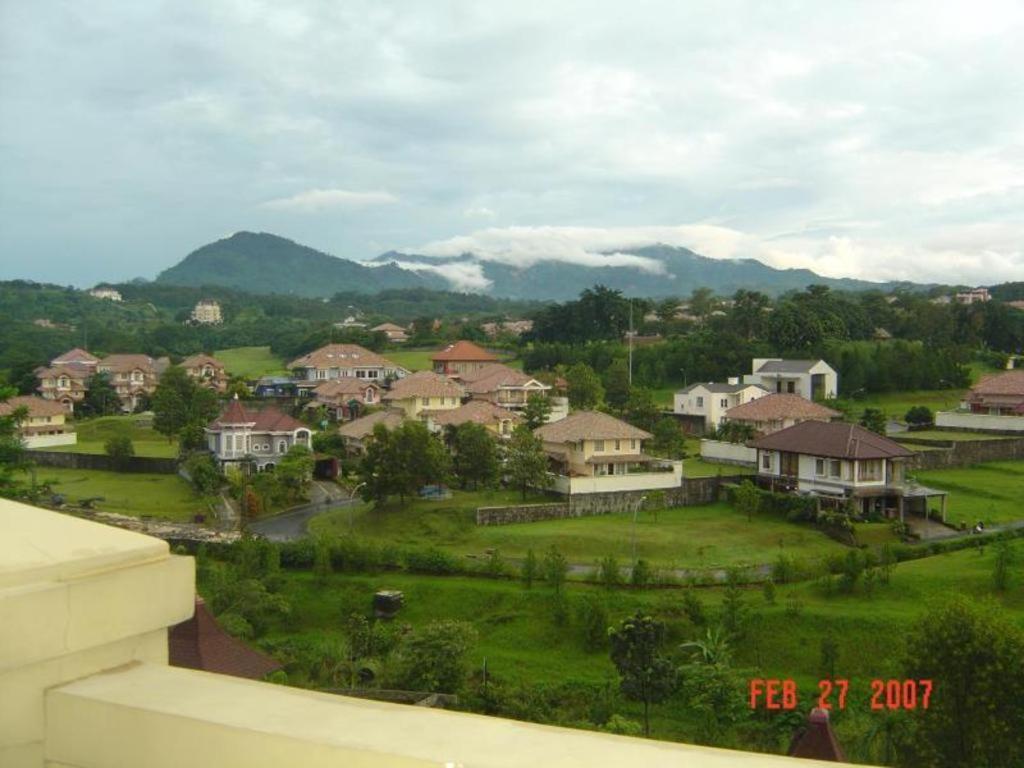 Green Wattana Hotel Sentul Bogor Exterior foto