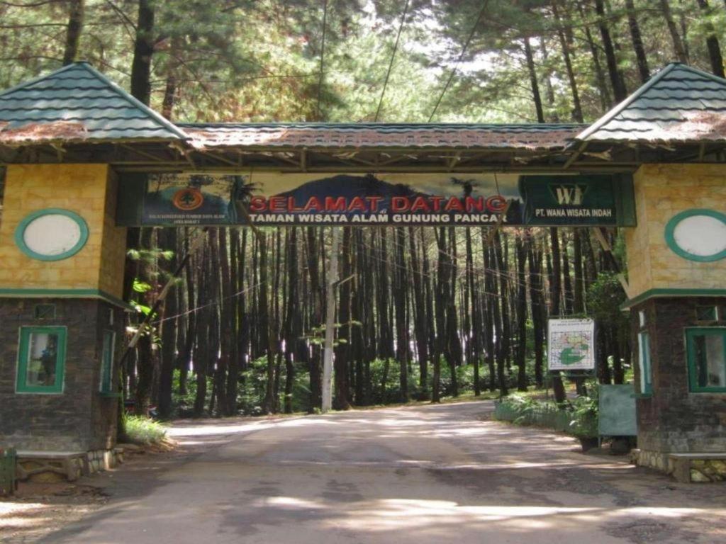Green Wattana Hotel Sentul Bogor Exterior foto