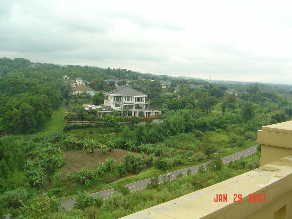 Green Wattana Hotel Sentul Bogor Exterior foto