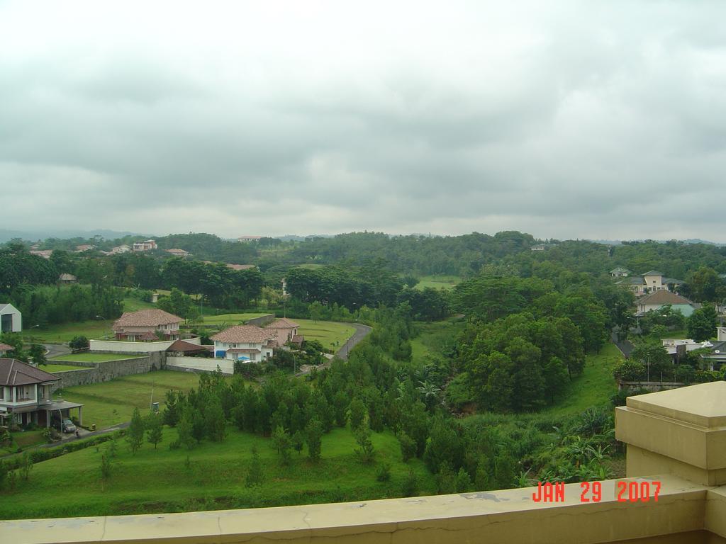 Green Wattana Hotel Sentul Bogor Exterior foto